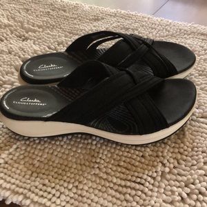 Clarks Cloudstepper Slides Sandals